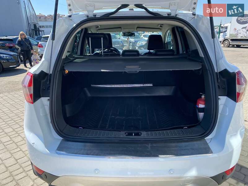 Внедорожник / Кроссовер Ford Kuga 2011 в Львове