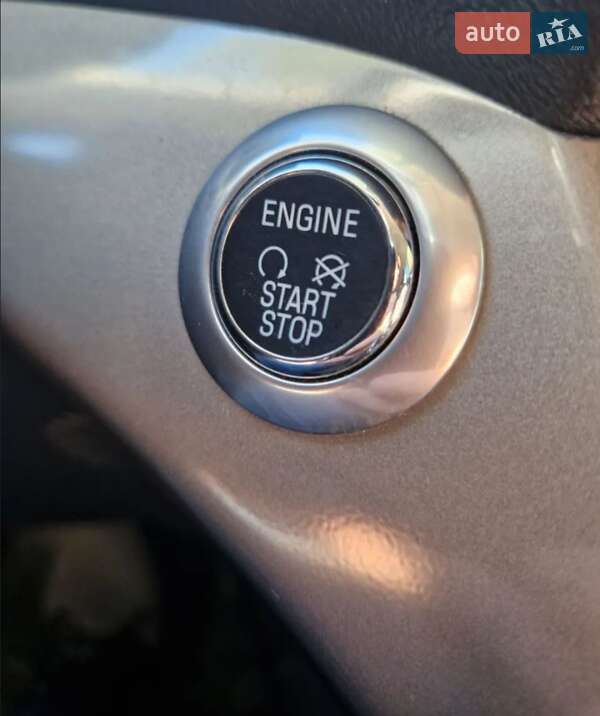 Внедорожник / Кроссовер Ford Kuga 2015 в Нововолынске фото 16 Внедорожник / Кроссовер Ford Kuga 2015 в Нововолынске