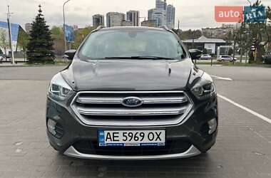 Внедорожник / Кроссовер Ford Kuga 2019 в 