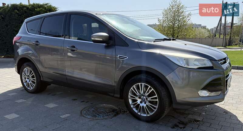 Внедорожник / Кроссовер Ford Kuga 2013 в Ужгороде