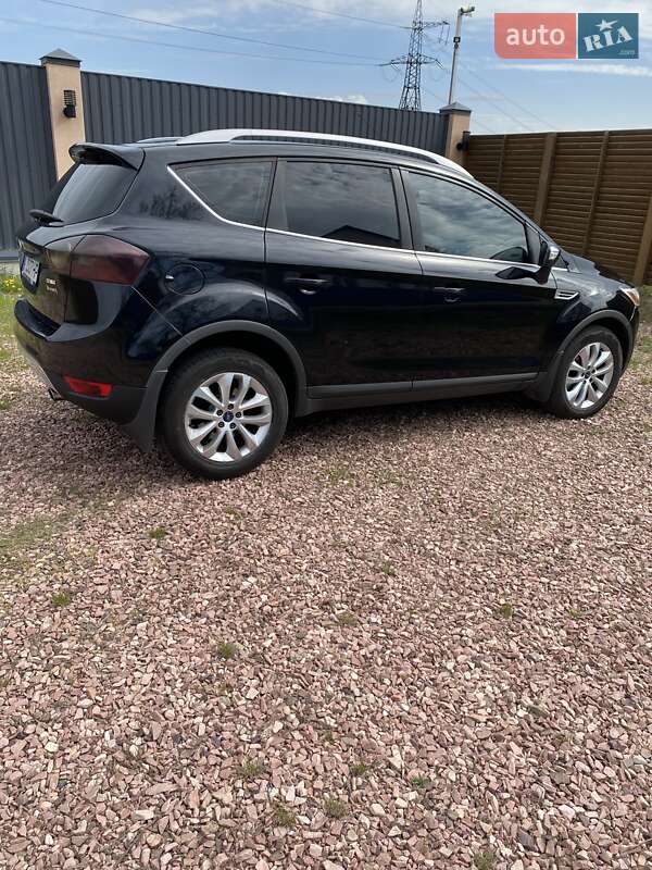 Внедорожник / Кроссовер Ford Kuga 2008 в Вышгороде