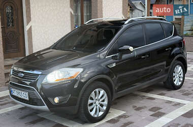 Внедорожник / Кроссовер Ford Kuga 2009 в 
