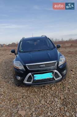 Позашляховик / Кросовер Ford Kuga 2011 в 