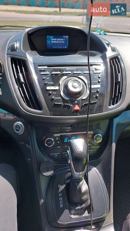 Позашляховик / Кросовер Ford Kuga 2013 в Харкові