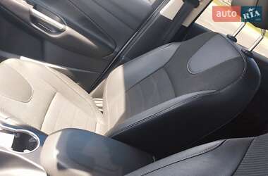 Внедорожник / Кроссовер Ford Kuga 2015 в 
