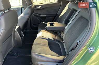 Внедорожник / Кроссовер Ford Kuga 2024 в 