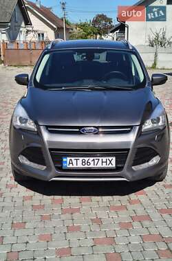 Внедорожник / Кроссовер Ford Kuga 2013 в 