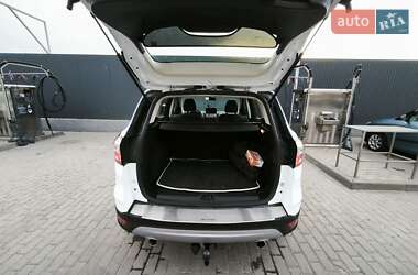 Внедорожник / Кроссовер Ford Kuga 2018 в 