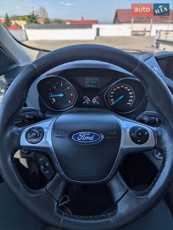 Внедорожник / Кроссовер Ford Kuga 2014 в Мукачево