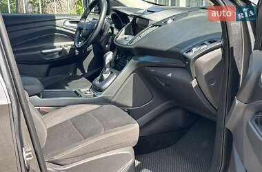 Внедорожник / Кроссовер Ford Kuga 2018 в 