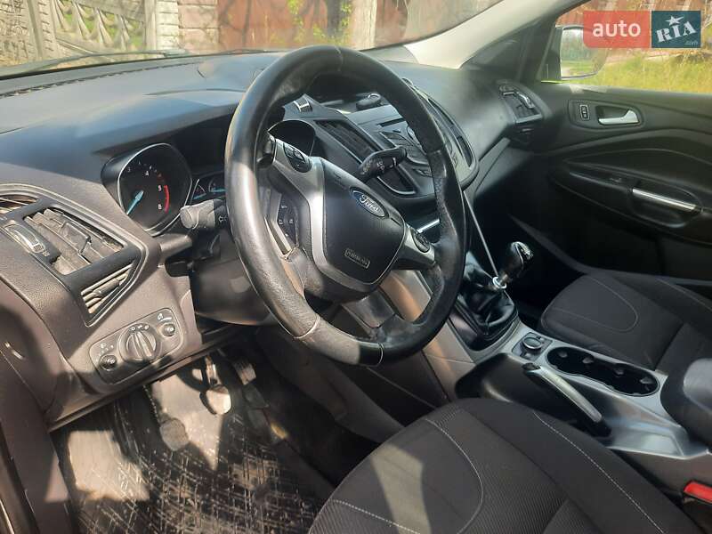 Внедорожник / Кроссовер Ford Kuga 2013 в Чорткове