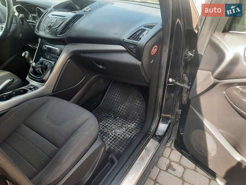 Внедорожник / Кроссовер Ford Kuga 2013 в Чорткове