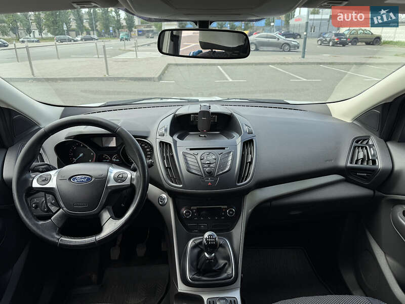 Внедорожник / Кроссовер Ford Kuga 2013 в Киеве