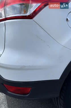 Внедорожник / Кроссовер Ford Kuga 2013 в 