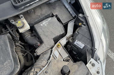 Внедорожник / Кроссовер Ford Kuga 2013 в 