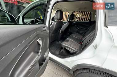 Внедорожник / Кроссовер Ford Kuga 2013 в 