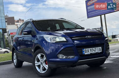 Позашляховик / Кросовер Ford Kuga 2013 в 