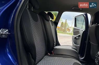 Позашляховик / Кросовер Ford Kuga 2013 в 