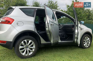 Внедорожник / Кроссовер Ford Kuga 2009 в 