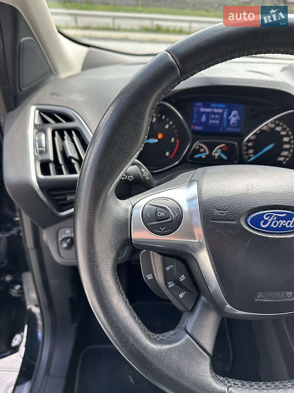 Внедорожник / Кроссовер Ford Kuga 2014 в Тернополе