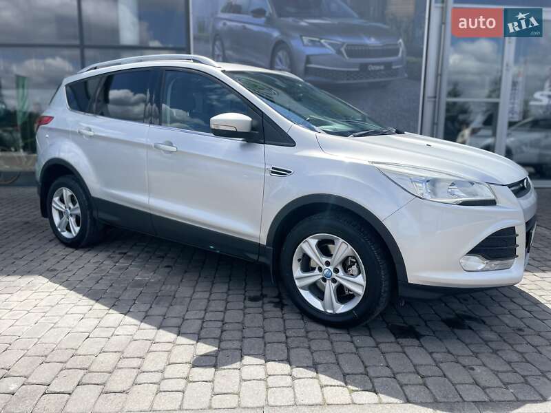 Позашляховик / Кросовер Ford Kuga 2013 в Тернополі