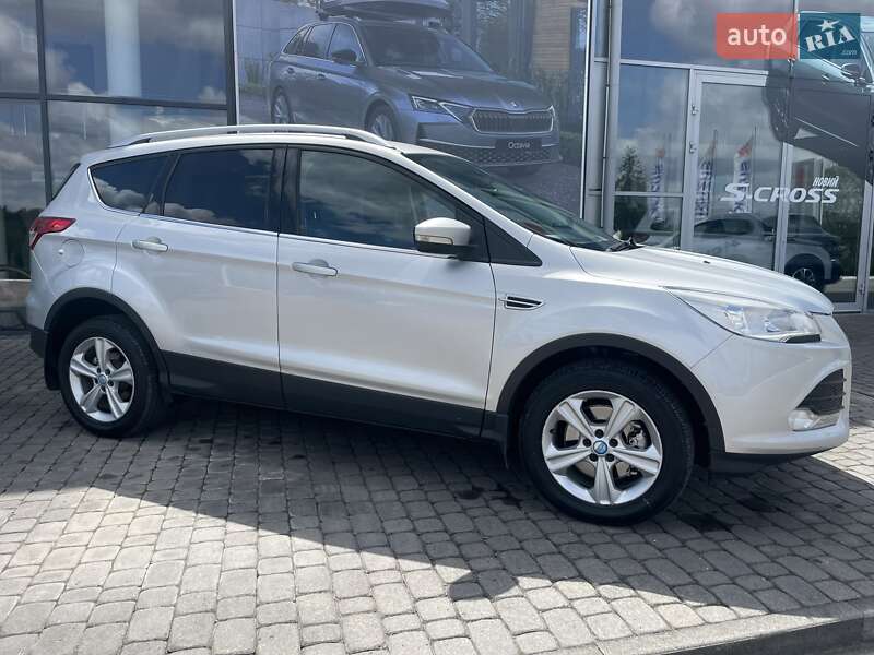 Позашляховик / Кросовер Ford Kuga 2013 в Тернополі