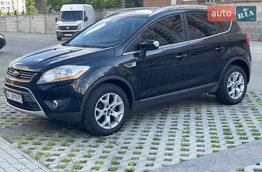 Внедорожник / Кроссовер Ford Kuga 2011 в 