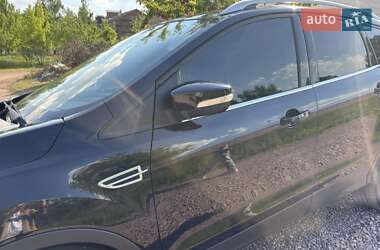 Внедорожник / Кроссовер Ford Kuga 2013 в 