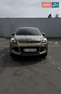 Позашляховик / Кросовер Ford Kuga 2015 в Полтаві