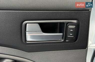 Внедорожник / Кроссовер Ford Kuga 2011 в 