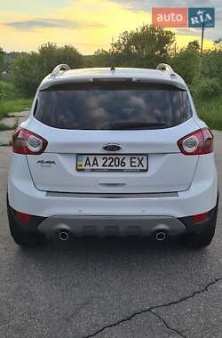 Внедорожник / Кроссовер Ford Kuga 2011 в 