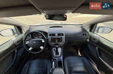 Позашляховик / Кросовер Ford Kuga 2011 в 