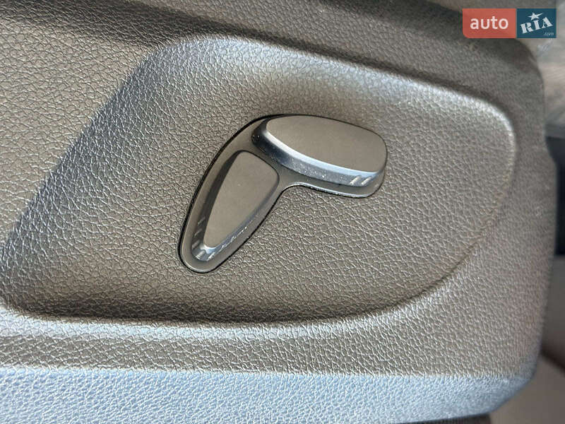 Внедорожник / Кроссовер Ford Kuga 2011 в Одессе