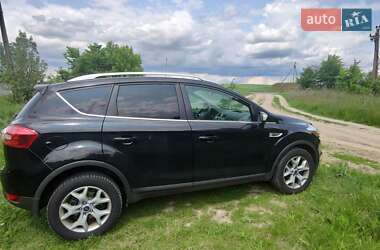 Внедорожник / Кроссовер Ford Kuga 2012 в 