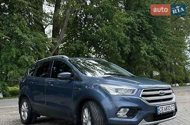 Внедорожник / Кроссовер Ford Kuga 2019 в 
