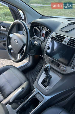 Внедорожник / Кроссовер Ford Kuga 2011 в 