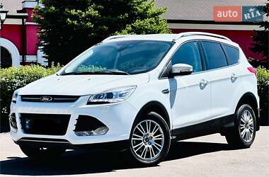 Внедорожник / Кроссовер Ford Kuga 2013 в 