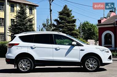 Внедорожник / Кроссовер Ford Kuga 2013 в 