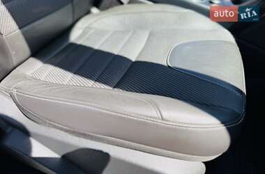 Внедорожник / Кроссовер Ford Kuga 2013 в 