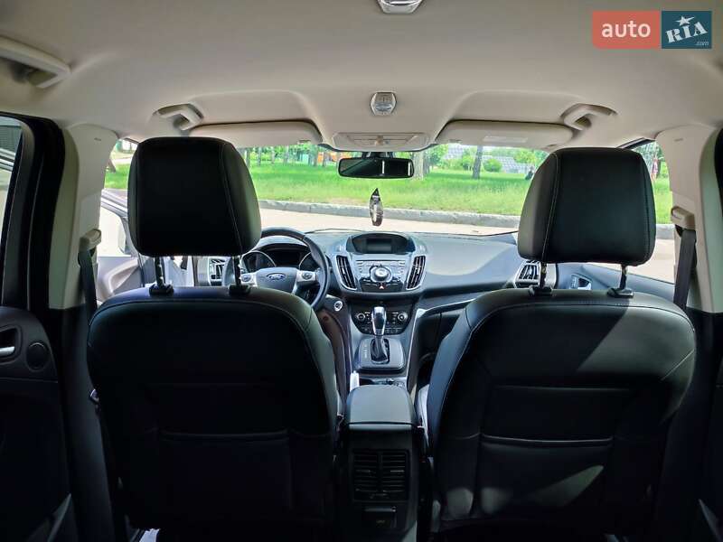 Внедорожник / Кроссовер Ford Kuga 2013 в Житомире