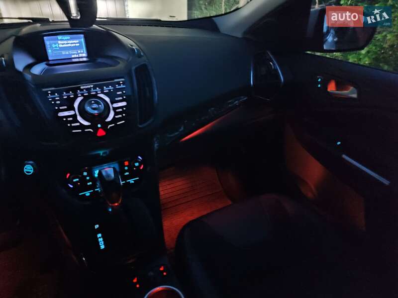 Внедорожник / Кроссовер Ford Kuga 2013 в Житомире