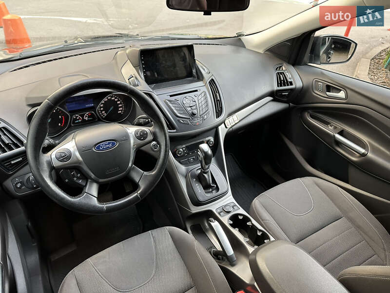 Внедорожник / Кроссовер Ford Kuga 2013 в Киеве