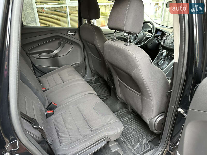 Внедорожник / Кроссовер Ford Kuga 2013 в Киеве