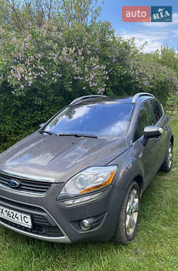 Внедорожник / Кроссовер Ford Kuga 2011 в 