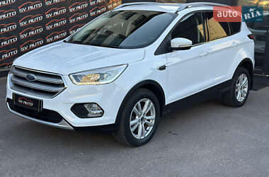 Позашляховик / Кросовер Ford Kuga 2017 в Одесі