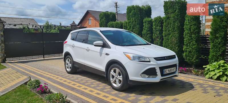 Ford Kuga 2014