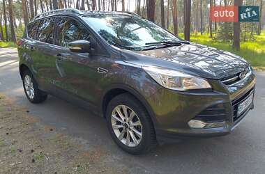 Внедорожник / Кроссовер Ford Kuga 2016 в 