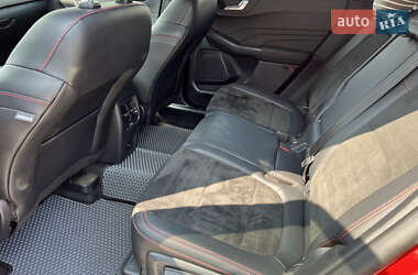 Внедорожник / Кроссовер Ford Kuga 2022 в 