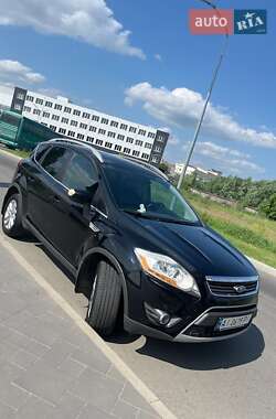 Внедорожник / Кроссовер Ford Kuga 2011 в 
