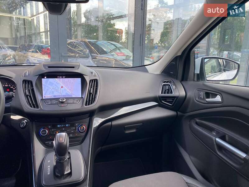 Внедорожник / Кроссовер Ford Kuga 2019 в Одессе